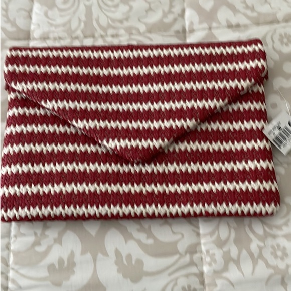 NWT WOMEN’S XBODY CLUTCH - Picture 1 of 6